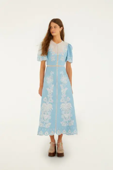 FARM RIO LIGHT BLUE EMBROIDERY SHORT SLEEVE MIDI DRESS