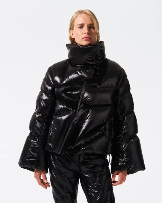 PERFECT MOMENT AREIEL SKI BOMBER